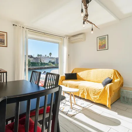 Ideal Couple & Famille, Pied Dans L'eau - Vue - Quartier Calme - Wi- Fi Debit - Parking Gratuit - Climatisation - Netflix - Animeaux Acceptes - Pres Du Port - Cap D'agde 公寓 阿格德