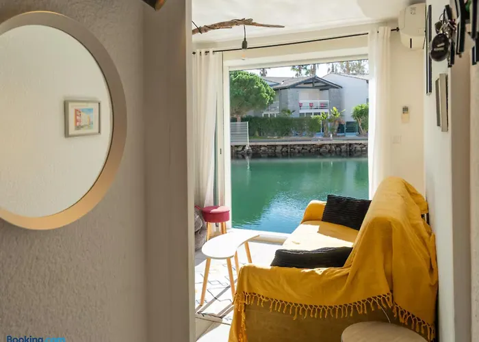 Ideal Couple & Famille,vue - Quartier Calme Parking Gratuit - Climatisation - Animaux Acceptes * Agde